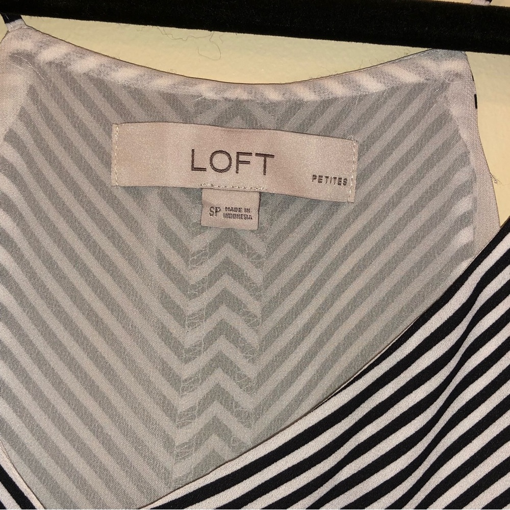 Loft | Black And White Zig Zag Pattern Blouse - image 4